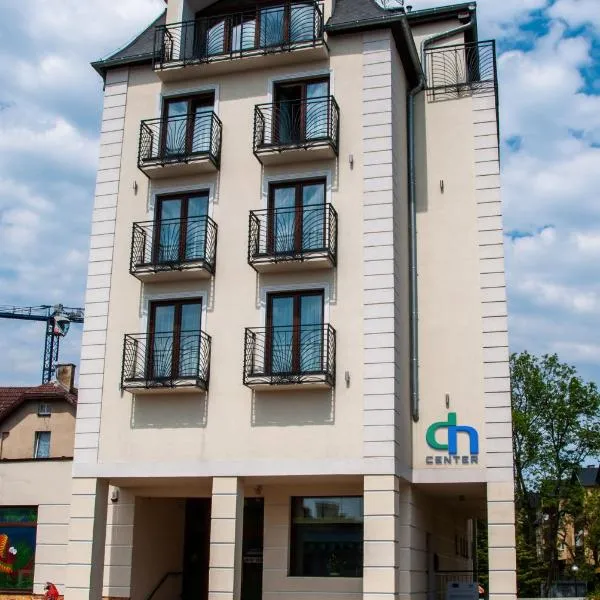 D.N. Center, hotel in Dargobądz
