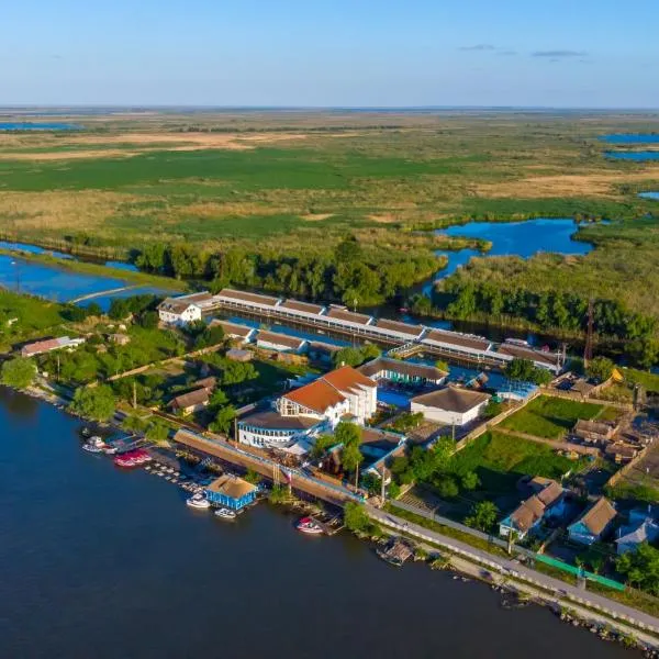 Hotel Sunrise, hotel in Gorgova