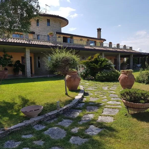 B&B Villa Moen, hotel v destinaci Fossacesia