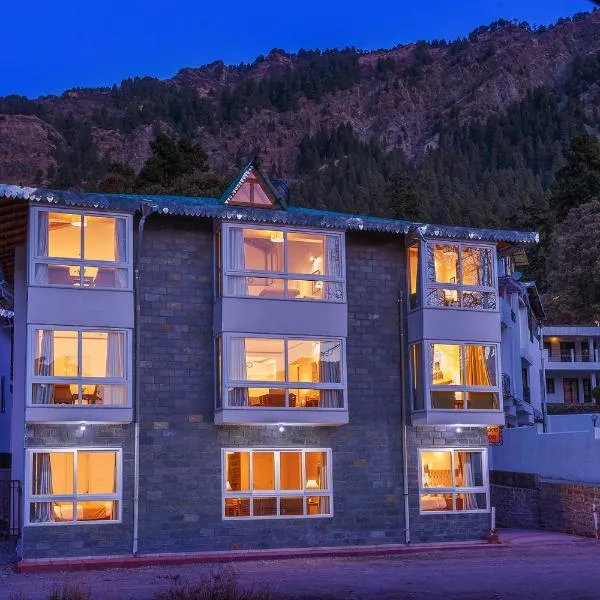 The Pinewood, Nainital by Leisure Hotels, hotel in Kālādhūngi