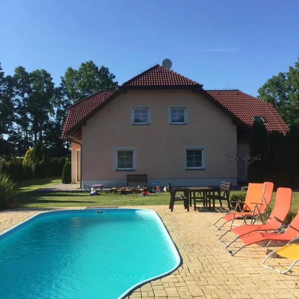 Ubytování Mája, hotel v destinaci Třeboň