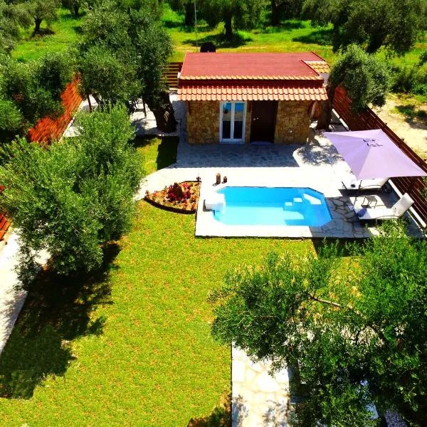 Salonikiou Beach Apartments & Villas, hotel v destinaci Ágios Nikólaos