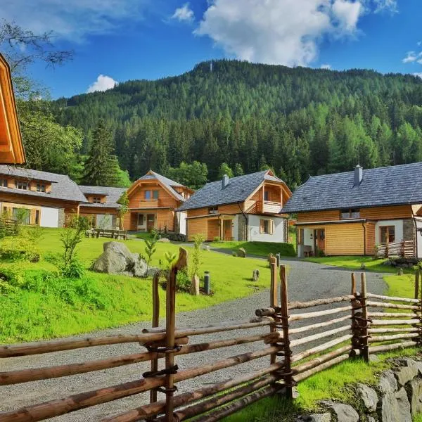 Trattlers Hof-Chalets, hotel v destinaci Bad Kleinkirchheim