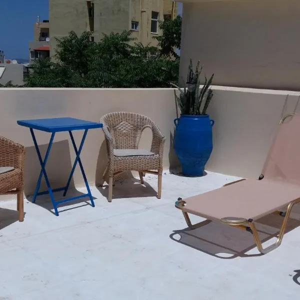 Heraklion Youth Hostel, hotel v destinaci Heráklion