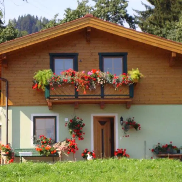 Haus Söllner, hotel v destinaci Lend