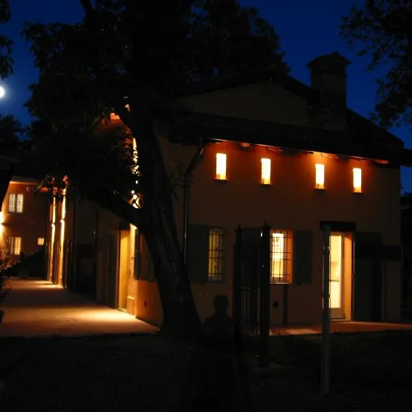 Fienile FICO Fiera, hotel en Bolonia