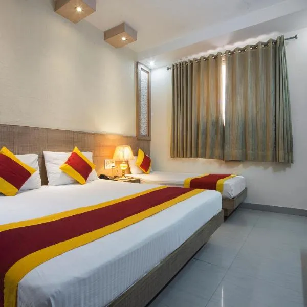 Hotel Baba Inn-By RCG Hotels, hotelli kohteessa Shāhdara