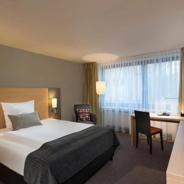 メルキュール ホテル デュッセルドルフ ノイス（Mercure Hotel Düsseldorf Neuss）、ノイスのホテル