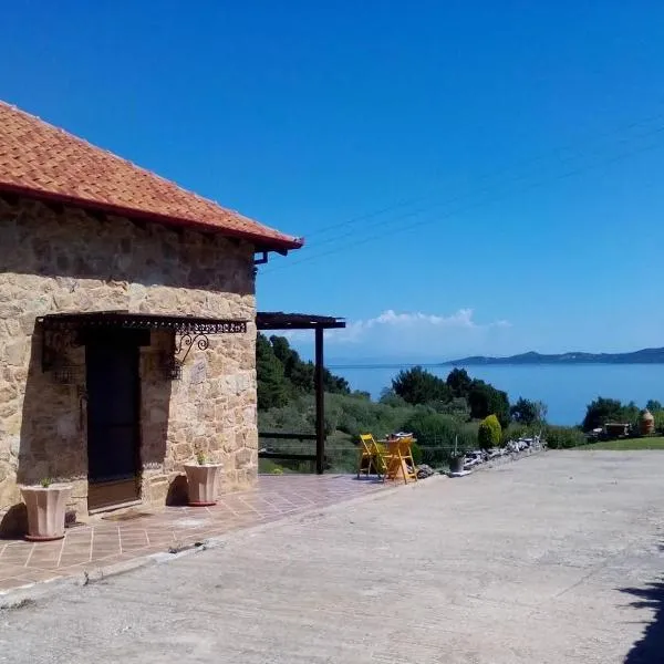 STONEHOUSE & CASA AL SOLE e AL MARE, hotel a Nea Roda