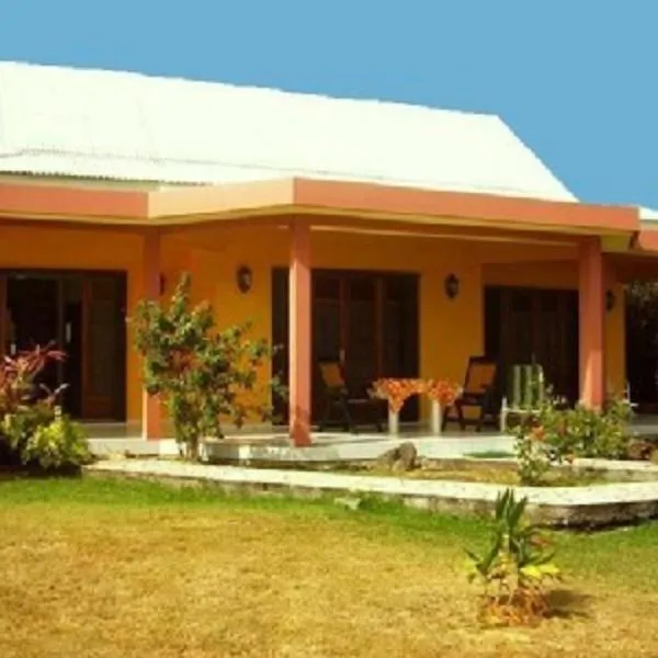 Villas Créoles, hotel in Sainte-Anne