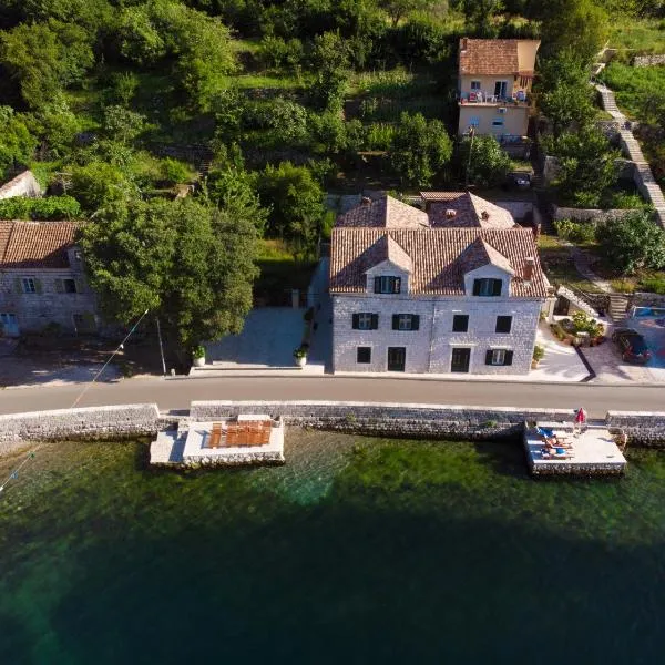 Casa del Sol Rozalija Luxury Rooms, hotel in Kotor
