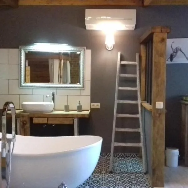 Les chambres de la Cour, hotel v destinaci Arsimont