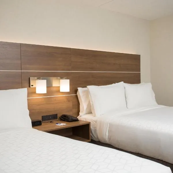 Holiday Inn Express Chelmsford, an IHG Hotel