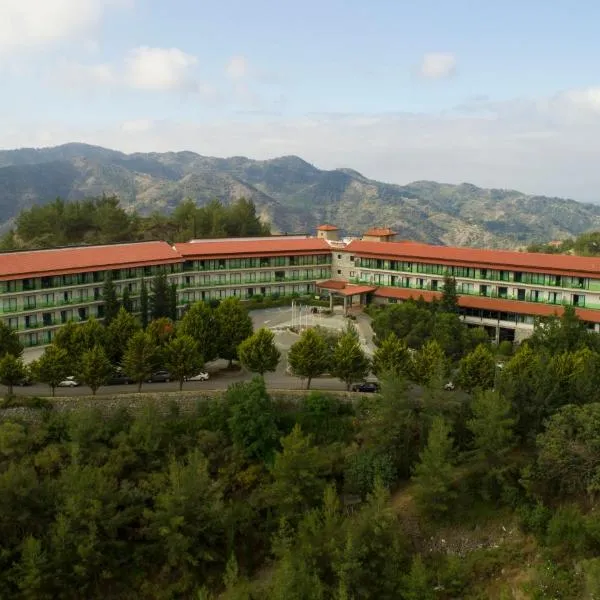 Rodon Hotel and Resort, hotel in Agros