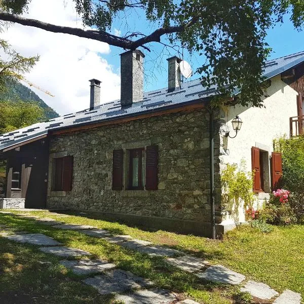 5BR Chalet 300m from center Chamonix, hotel v destinaci Chamonix-Mont-Blanc
