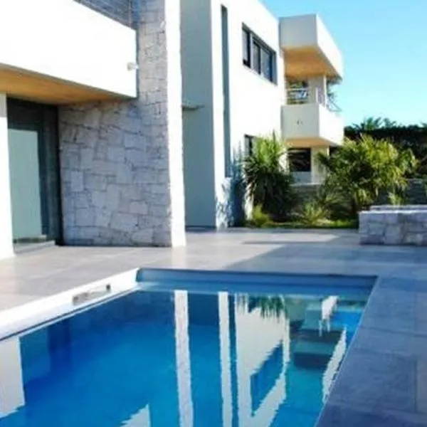 Villa d'exception, piscine, vue mer, plage à 100M, hotel sa Ajaccio