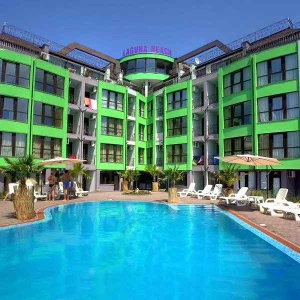 Laguna Beach Hotel、ラブダのホテル