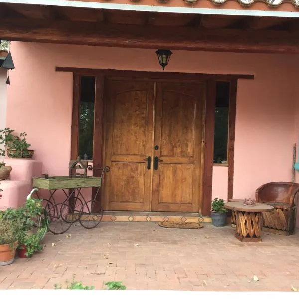Casa Paloma B&B, hotel v destinaci Tubac