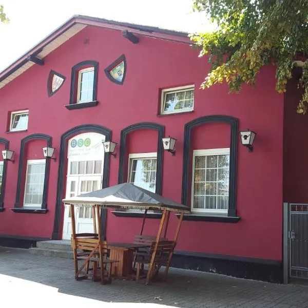 Pension Am Mellensee, hotel v destinaci Saalow