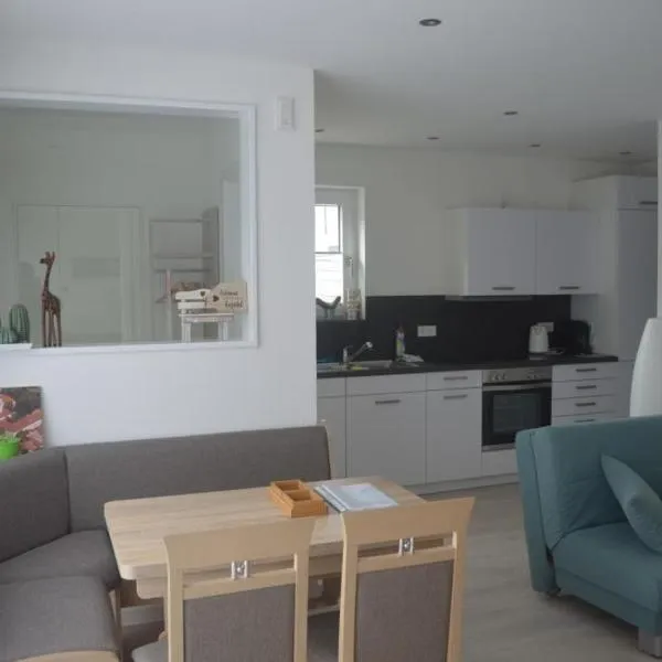 Ferienwohnung "Am Kurpark" in Bad Schussenried、バート・シュッセンリートのホテル