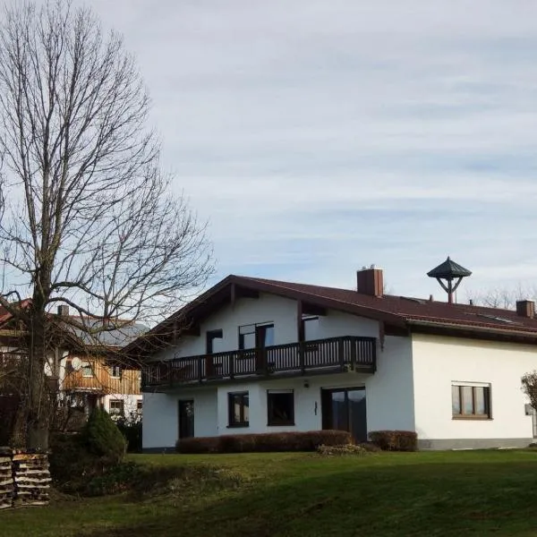 Ferienwohnungen Hackl Ulrike, hotel v destinaci Mauth