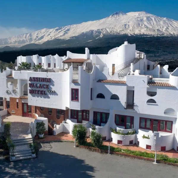 Assinos Palace Hotel, готель у місті Джардіні-Наксос