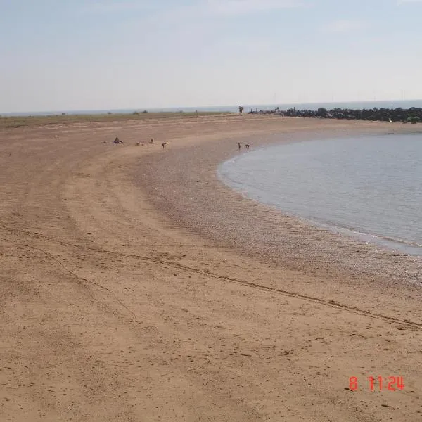 Seaside Cottage, hotel en East Mersea