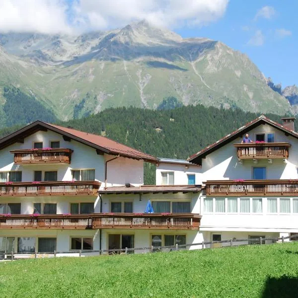 Alpenpension Regina, hotel v destinaci Nauders