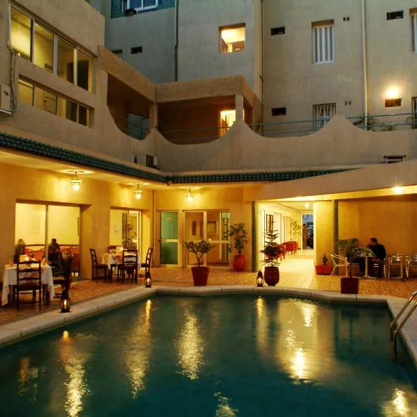 ホテル スプレンディド（Hotel Splendid）、Oulad Tayebのホテル