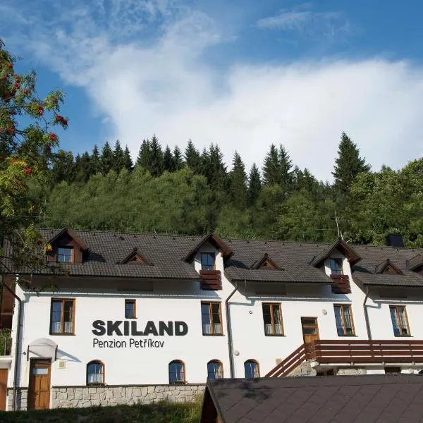 Penzion Skiland Petříkov, hotel em Kunzendorf