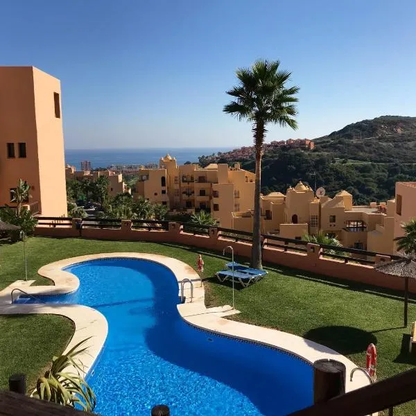 Flamingo Apartment Coto Real La Duquesa, hotel v destinaci Manilva