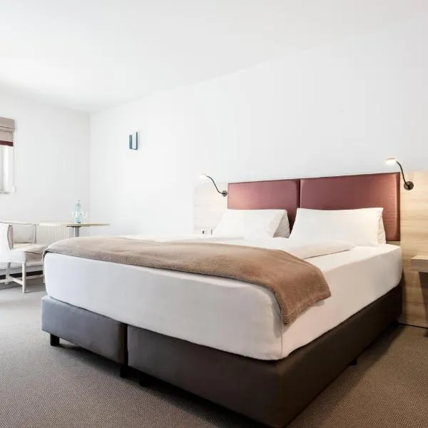 Donna Hotel Klosterhof, hotel v destinaci Neukirchen beim Heiligen Blut