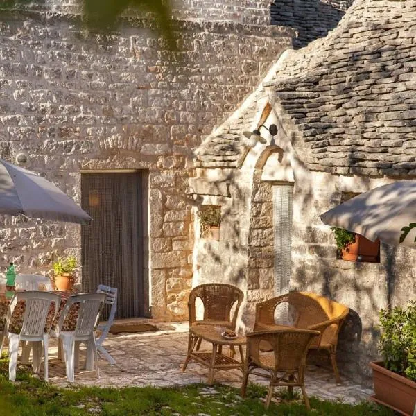 Trulli e Masseria Ianella، فندق في لوكوروتوندو