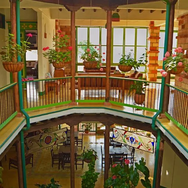 El Despertar Hotel、ヘリコのホテル