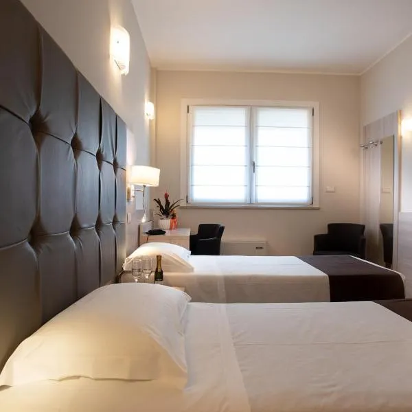 Hotel Montereale, hotel Pordenonéban