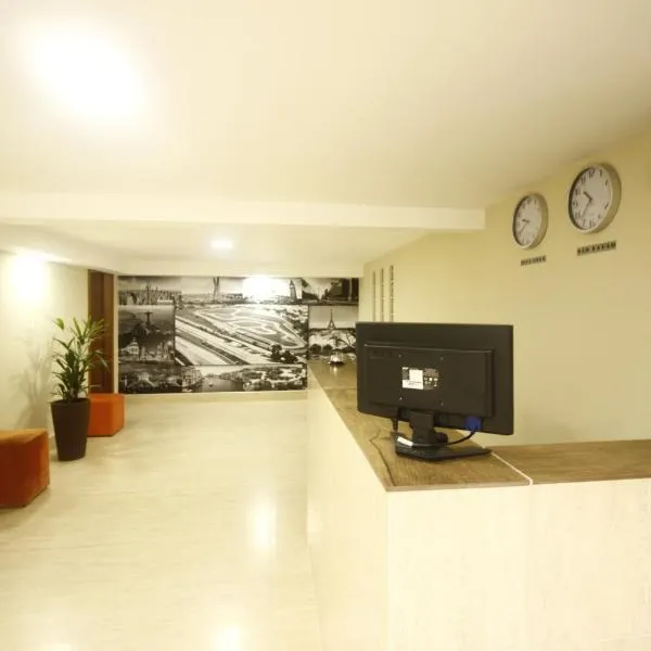 HOTEL INTERLAGOS, hotell i Parelheiros