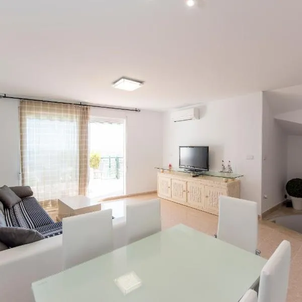 Arabella 10, hotel v destinaci Peñíscola