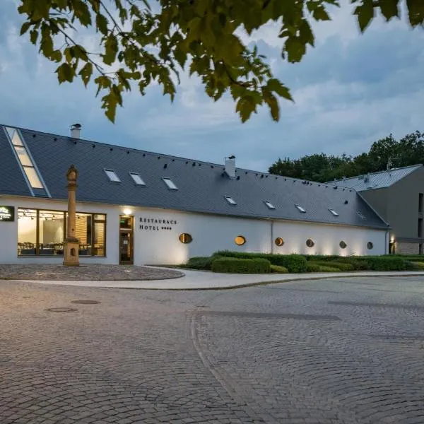 Hotel Panská Zahrada, hotel v Dobřichovicích