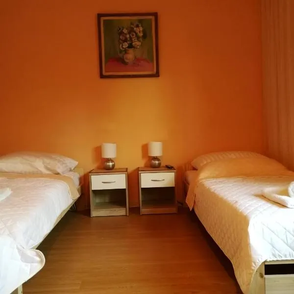 Noclegi u Mai, ξενοδοχείο σε Unieszewo