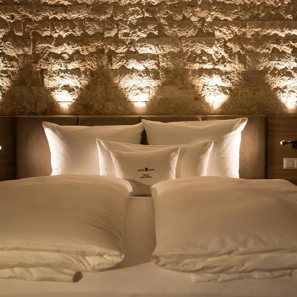 Hotelmyhome, hotel v destinaci Hornberg