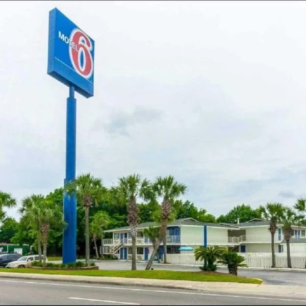 Motel 6 - Pensacola West, hotel in Pensacola