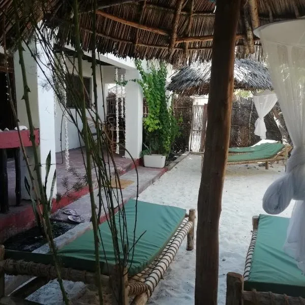 Sunny House Paje II, hotel in Paje