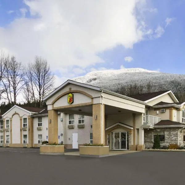 Super 8 by Wyndham Revelstoke BC, hotel en Revelstoke