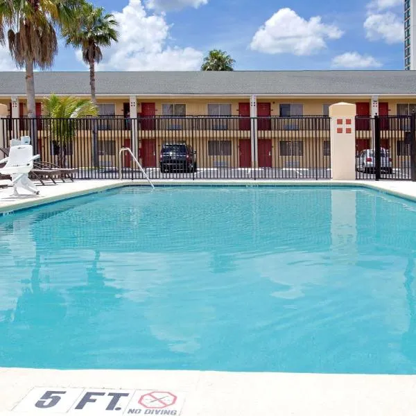 Super 8 by Wyndham Orlando International Drive, hotel em Oak Ridge