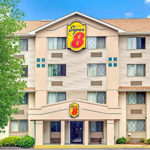 Super 8 by Wyndham Stamford/New York City Area, готель у місті Стемфорд