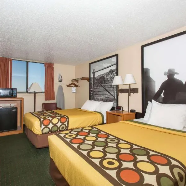 Super 8 by Wyndham Casper West by the River, hotel in Casper