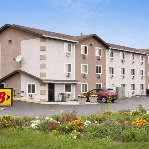 Super 8 by Wyndham Peru Starved Rock State Park, hotel v destinaci Peru