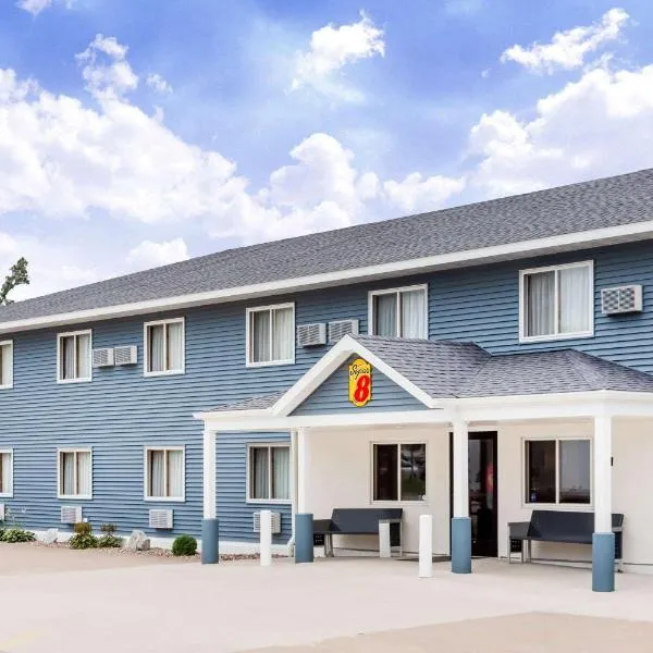 Super 8 by Wyndham Platteville, hotel in Platteville