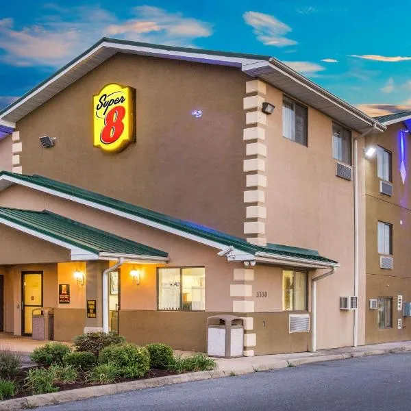 Super 8 by Wyndham Harrisonburg, hotel in Harrisonburg