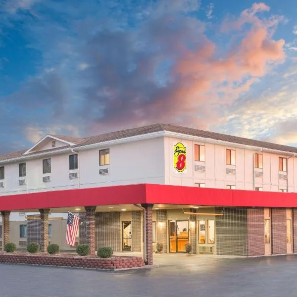 Super 8 by Wyndham Terre Haute, hotell sihtkohas Marshall